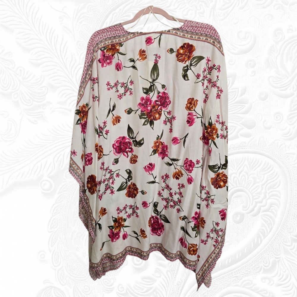 Japna Beautiful Floral Kimono One Size - Picture 2 of 6
